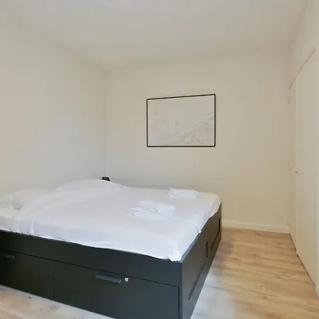 Apartment Center - Only 50m From The Beach! *